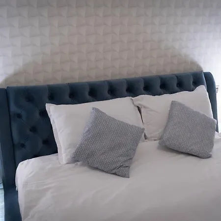 Isaran Coresi Apartment Brasov