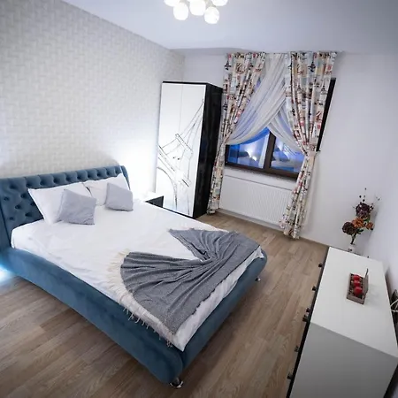 Isaran Coresi Apartment